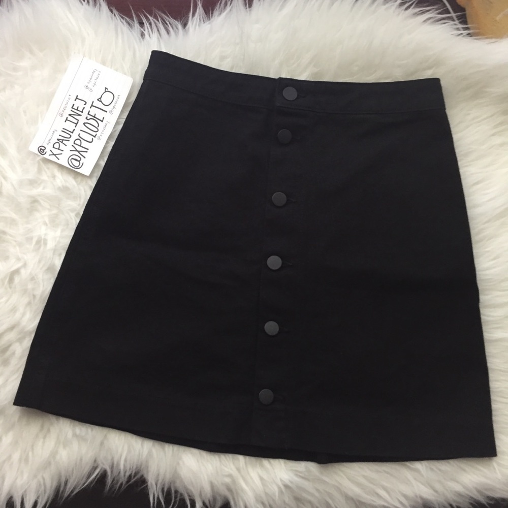 💔✖️SOLD✖️💔 American Apparel denim button skirt